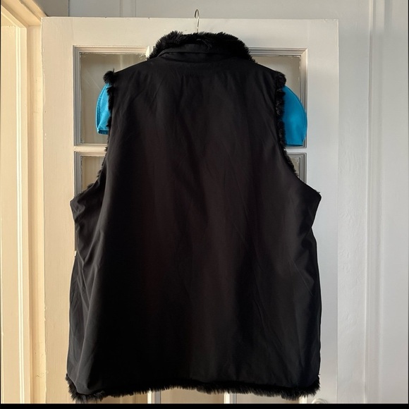 Donna Salyers water- resistant black mink reversible faux fur warm vest - Picture 9 of 11